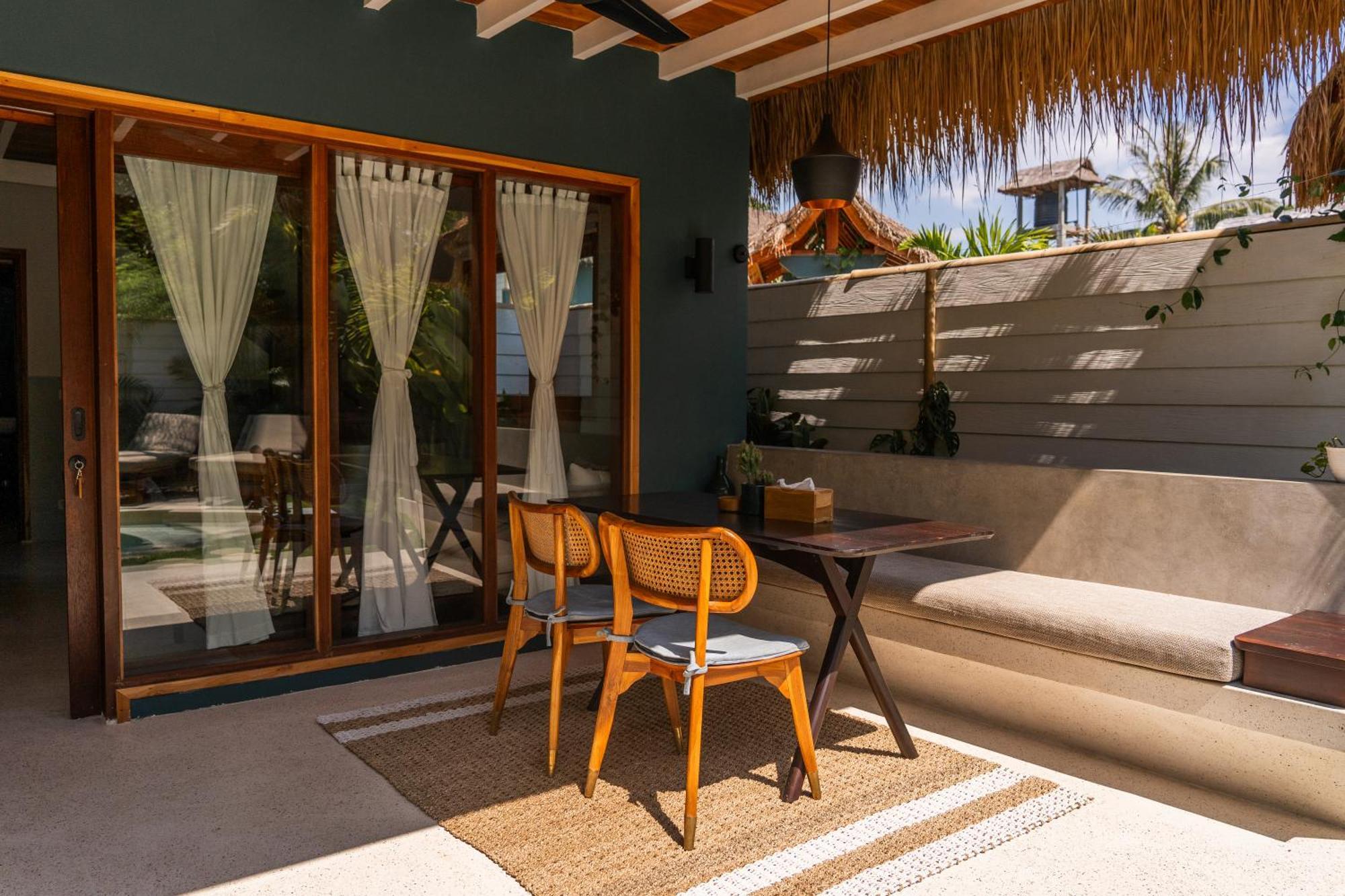 Villa Tokay - Luxury Private Villas Гили-Эйр Экстерьер фото